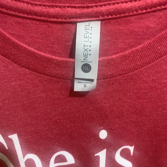 Graphic tee - Picture 2 of 2